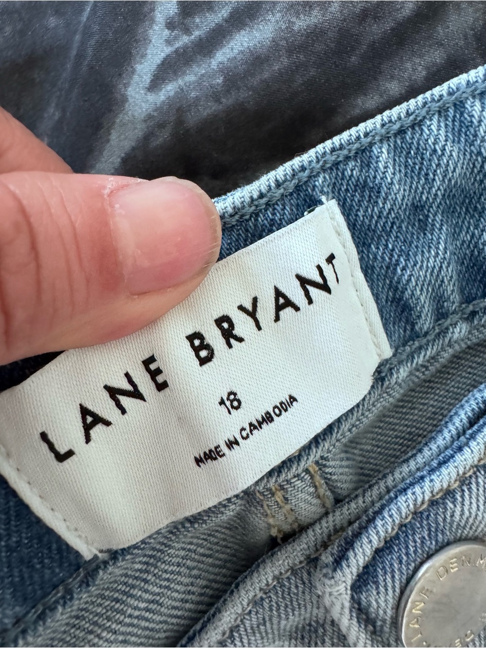 Lane Bryant Light Blue Embroidered Cropped Jeans - Picture 8 of 8